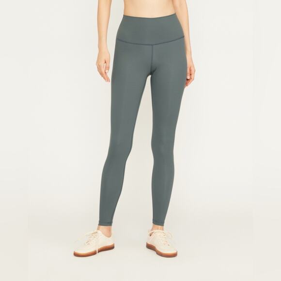 Everlane The Perform Legging - Picture 1 of 4